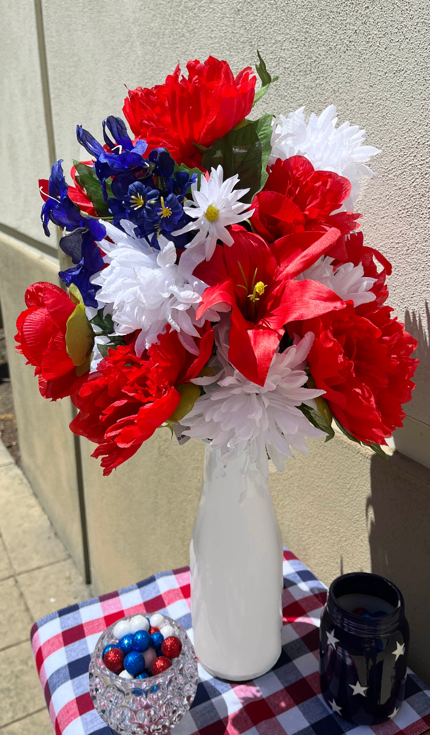 24 Stems Artificial Flower Peony Lily Mum Patriotic Bouquet