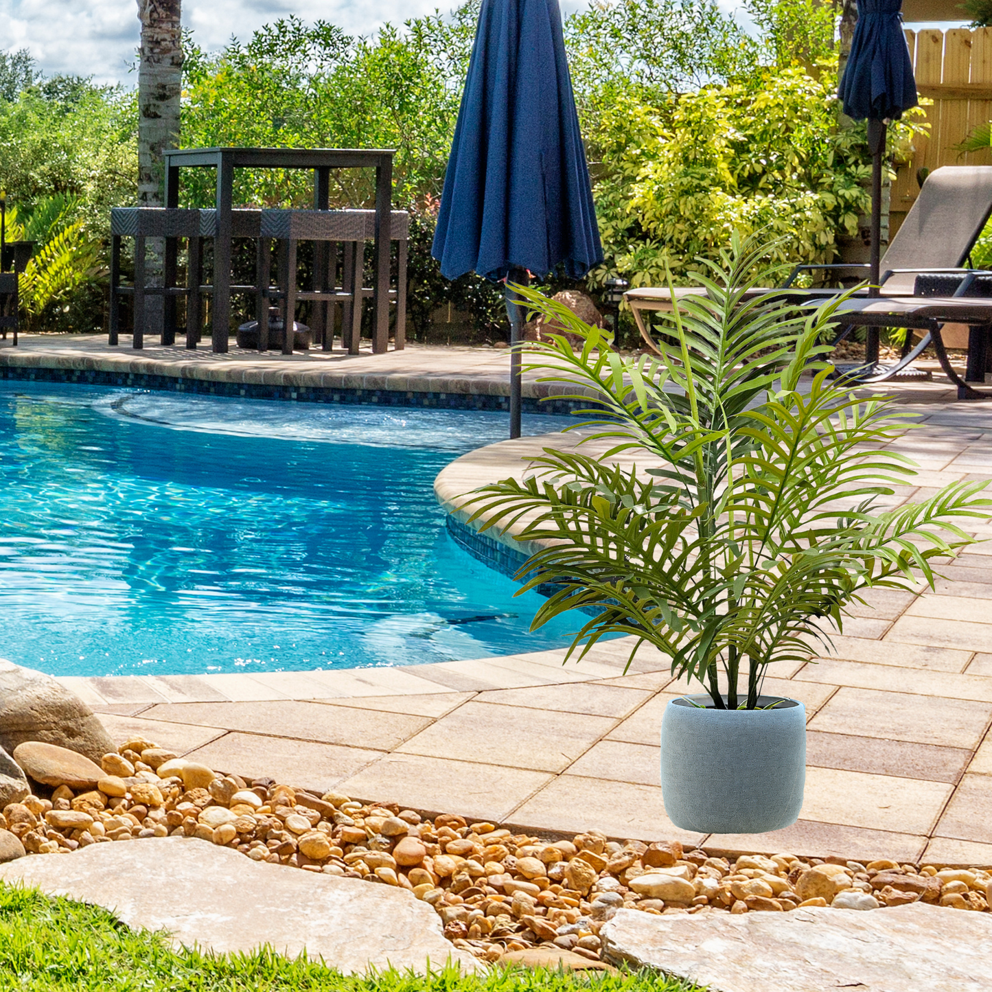 Artificial Paradise Palm Tree Plant in Plastic Pot, 3'L, GTR4622-NATURAL