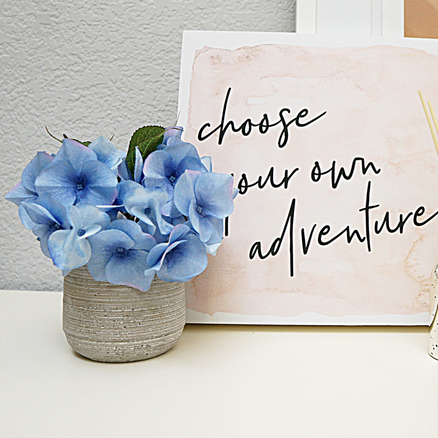 7"H Artficial Flowers Full Blooming Hydrangea Potted Plant Spring Indoor Faux Plant