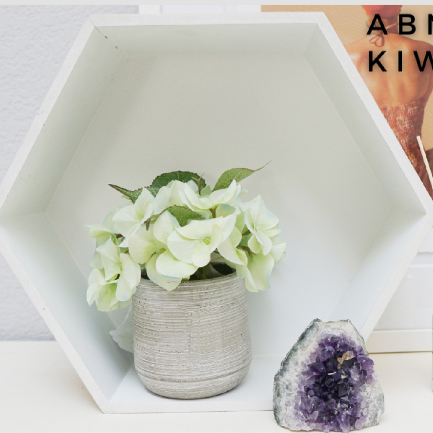 7"H Artficial Flowers Full Blooming Hydrangea Potted Plant Spring Indoor Faux Plant