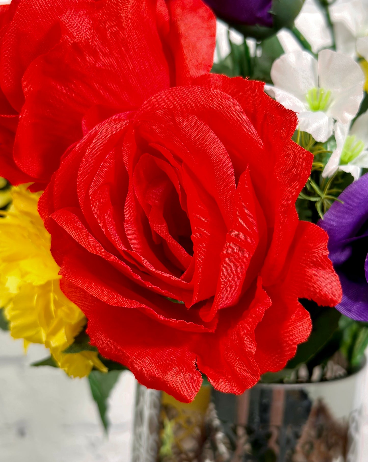 ABN1B018-Artificial Spring Flower Bush 24 Stem Rose/ Carnation Mixed Bush