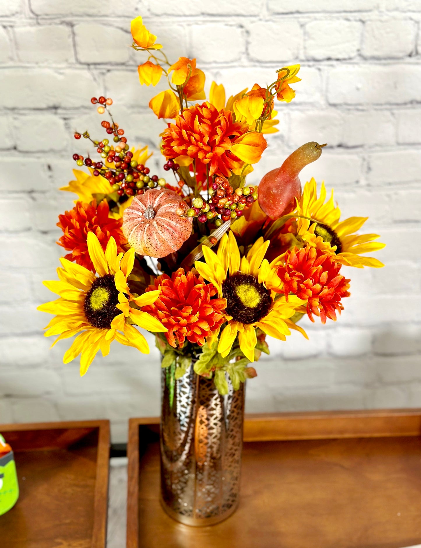 18 Stems Artificial Mums Sunflowers Zinna Silk Flowers Bush Plants