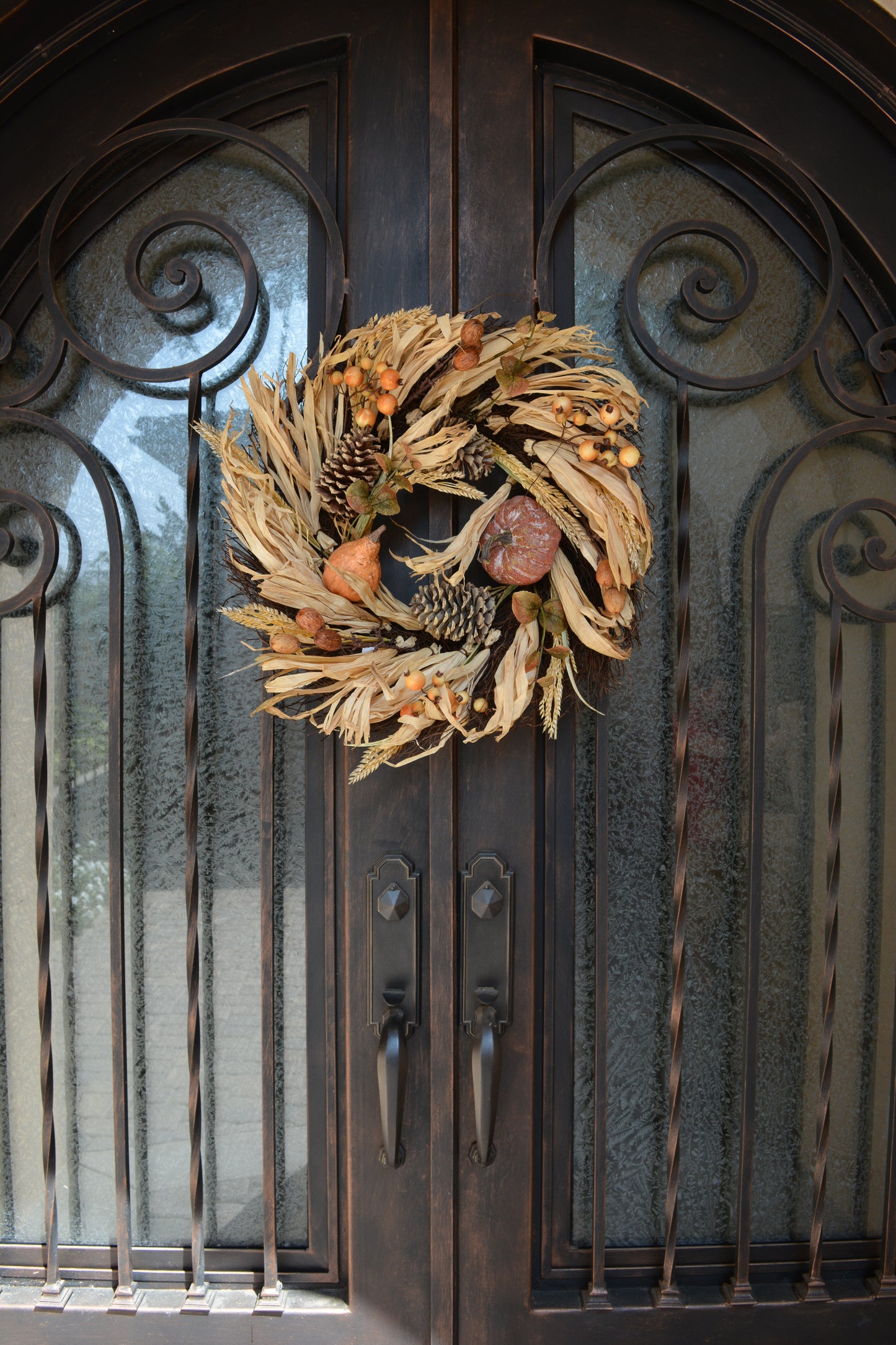 Value 24 Inch Artificial Pumpkin Wheat Berry Corn Husk