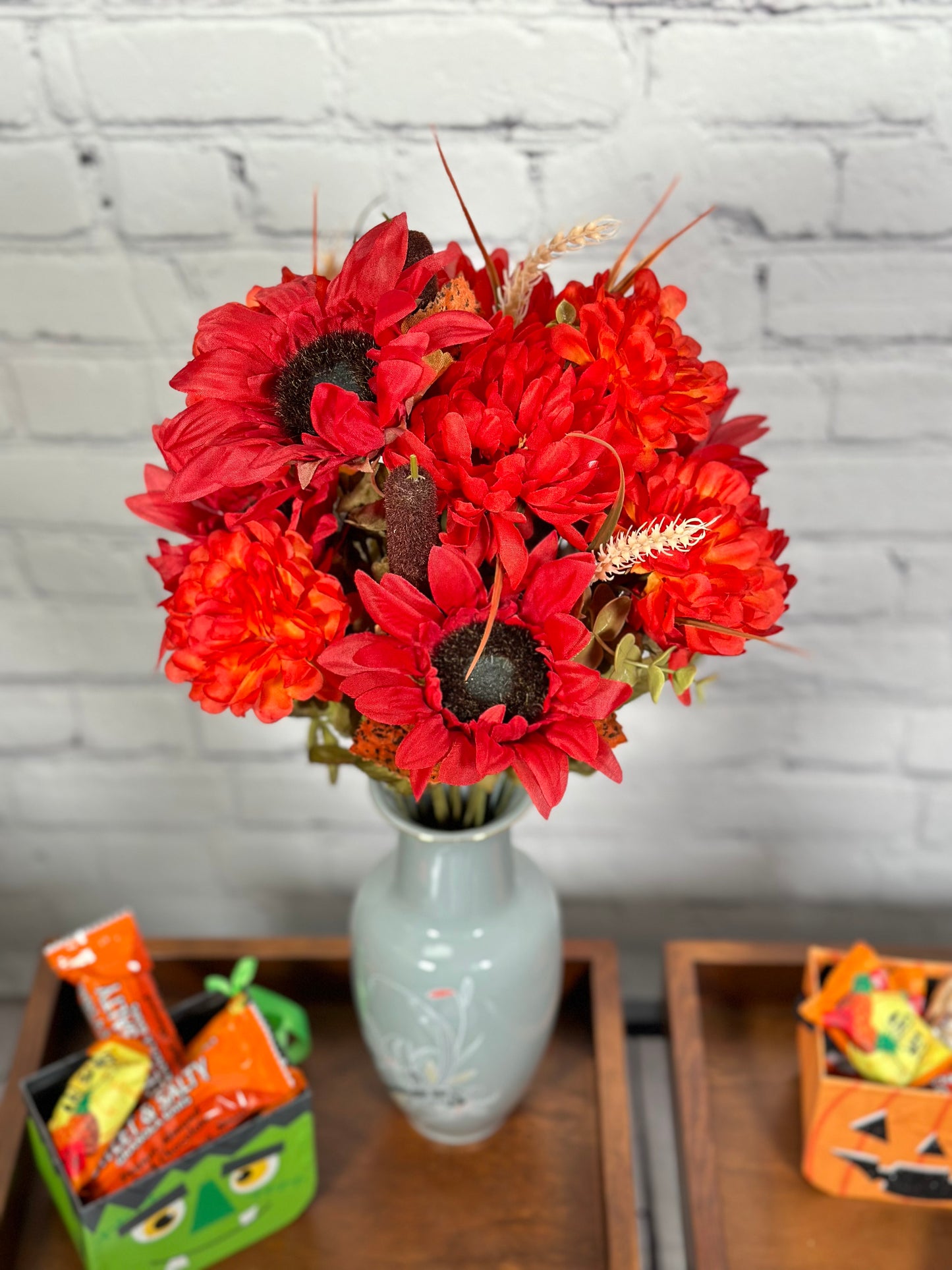 18 Stems Artificial Mums Sunflowers Zinna Silk Flowers Bush Foliage