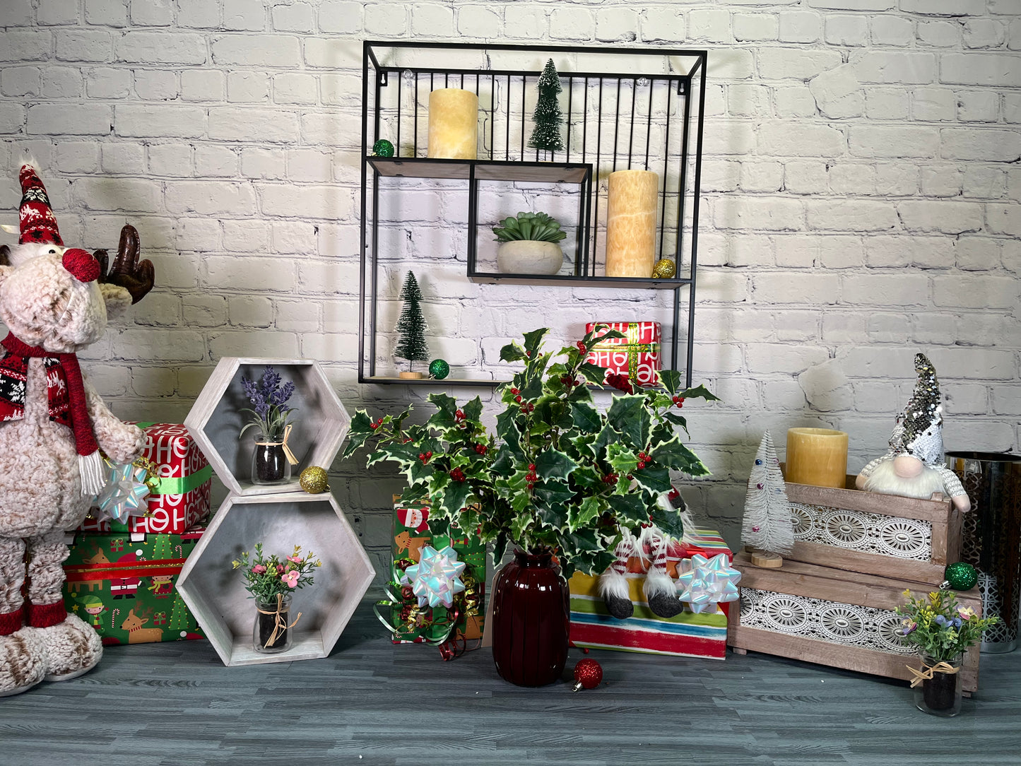 Artificial Holly Leaves Berries Christmas Bush For Christmas decorations Home Décor