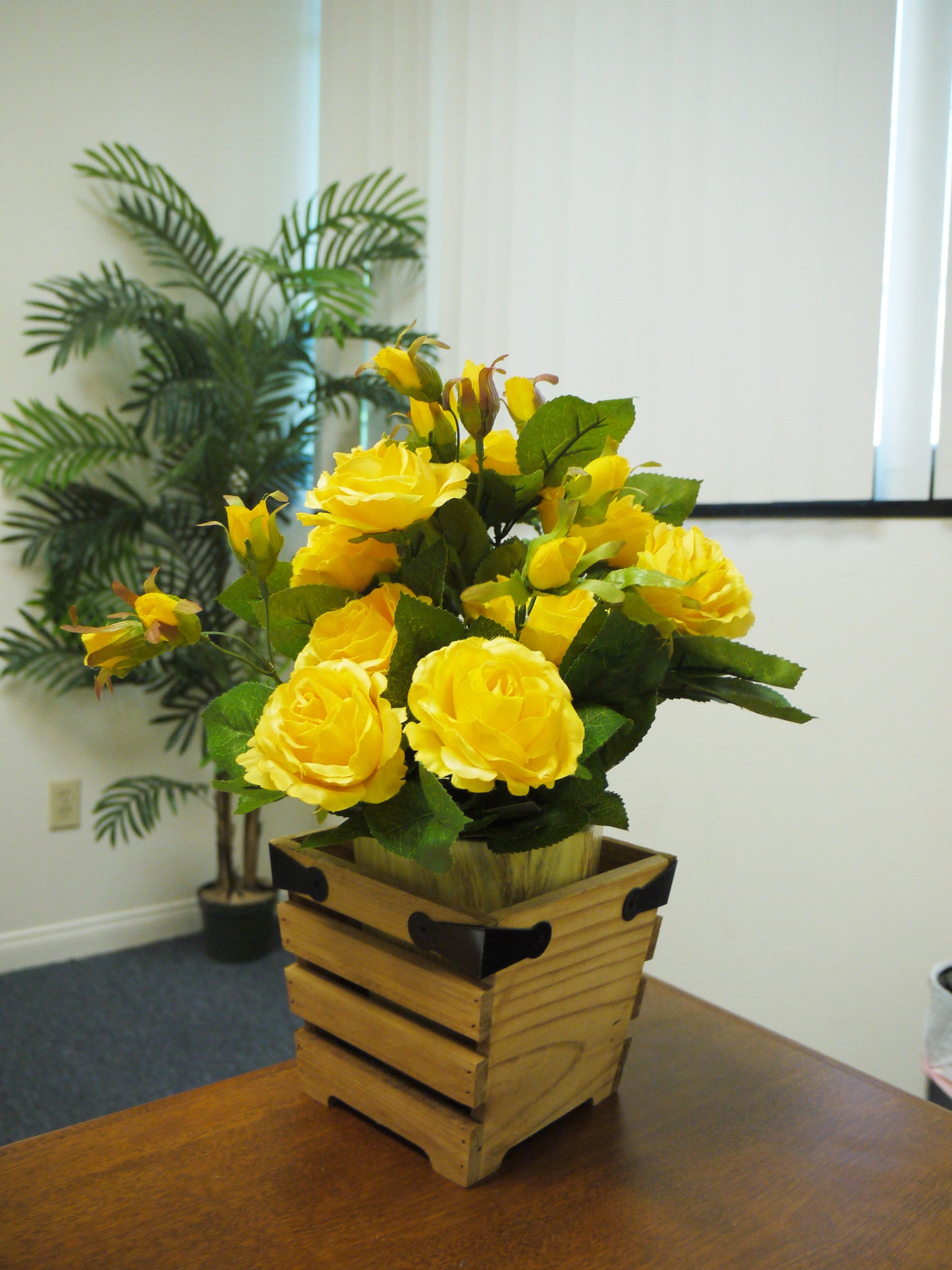 6" Wooden Pot With Metal Corner DesignWooden PlanterWooden Flower