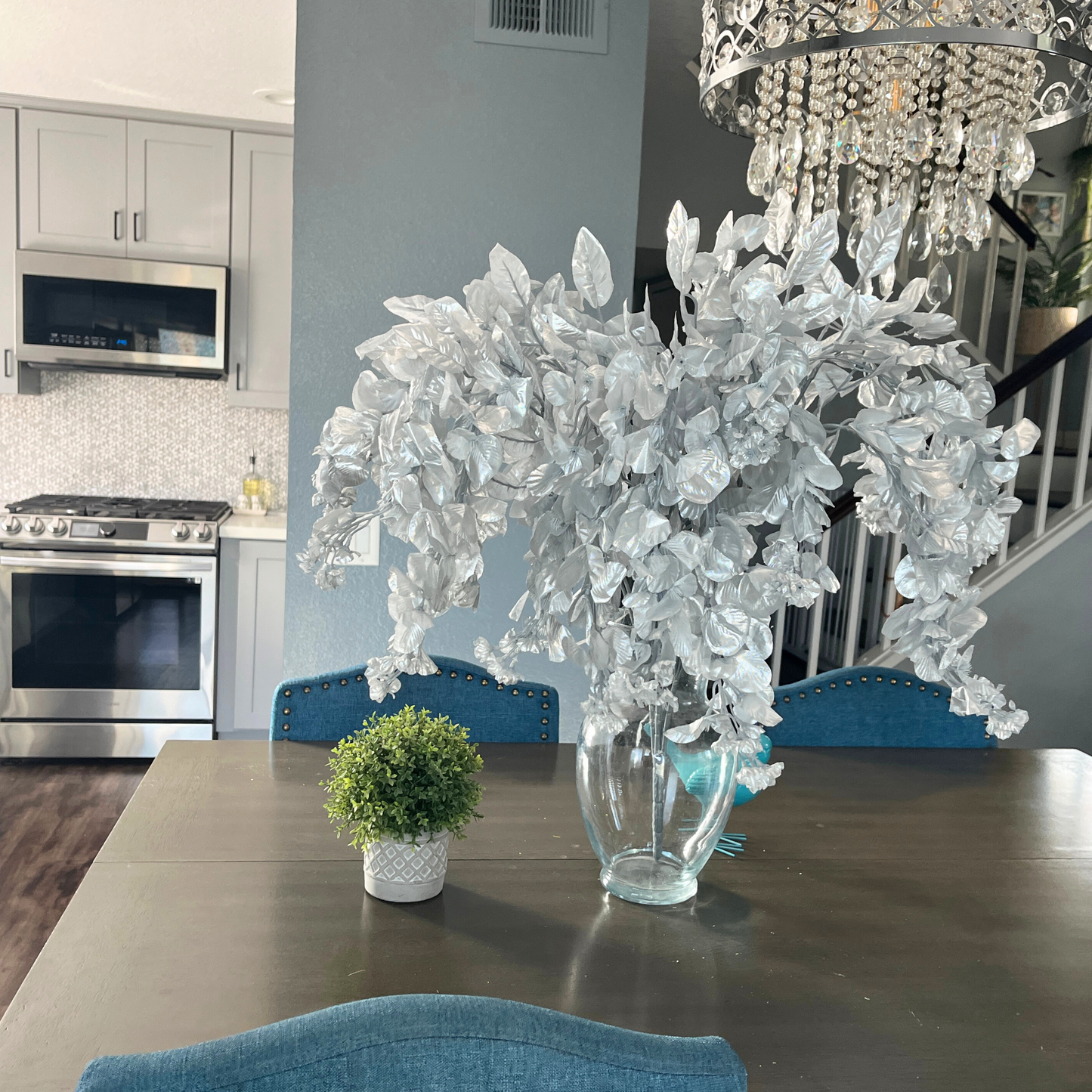 GPB392 15 Stem Artificial Hanging Wisteria