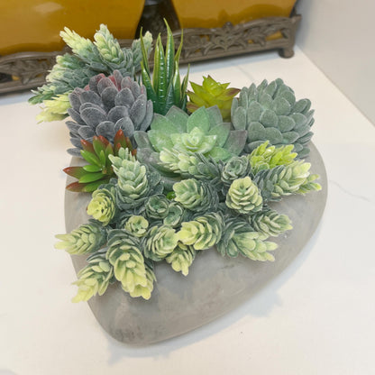 7.5"L Cement Heart Shape Planter Cement Pots