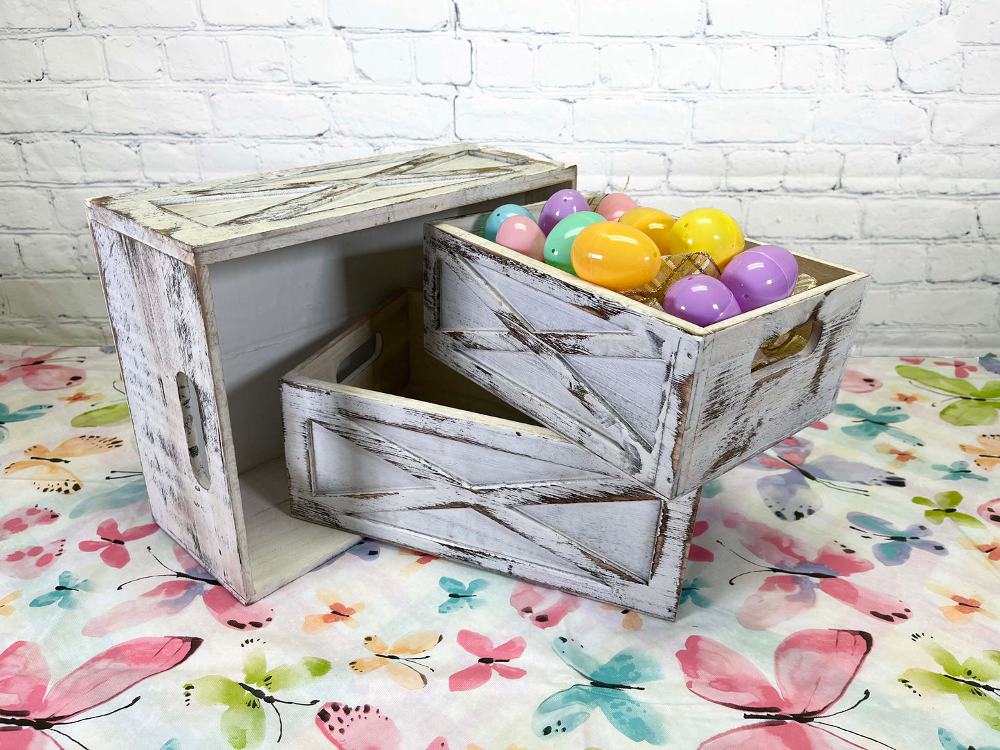 ABN5E172-WHT Rustic Nesting Wooden Crates Decorative Box, Barn Door